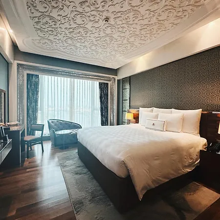 The Reverie Saigon Residential Suites Ho Chi Minh City Exterior photo